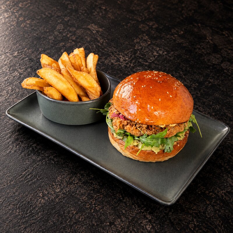 Golden Crispy Chicken Burger